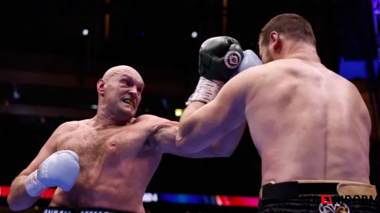 Tyson Fury Marks Comeback with Wide Unanimous Decision Victory Over Arslanbek Makhmudov